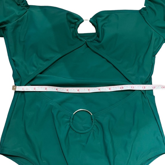 Green Cut Out Silver O-Ring Puff Sleeve Sweetheart Neck One Piece Swimsuit - Picture 7 of 10